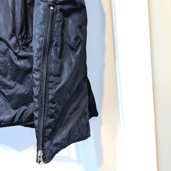 Jacob Black Sleek Ski / Moto Puffer Jacket w Front Pockets. Size Med. - Picture 8 of 16